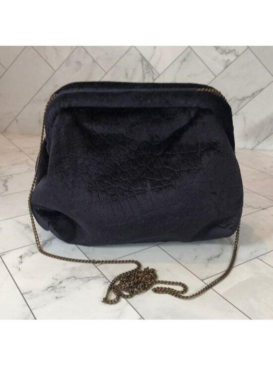 Anthropologie Handbags - Anthropologie Womens Mollie Black Velvet Clutch Purse Bag with Chain Strap